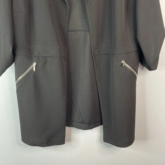 SOHO Apparel NWT Collarless Open Blazer Black 3/4 Tab Sleeves Lightweight 1X - Picture 4 of 11